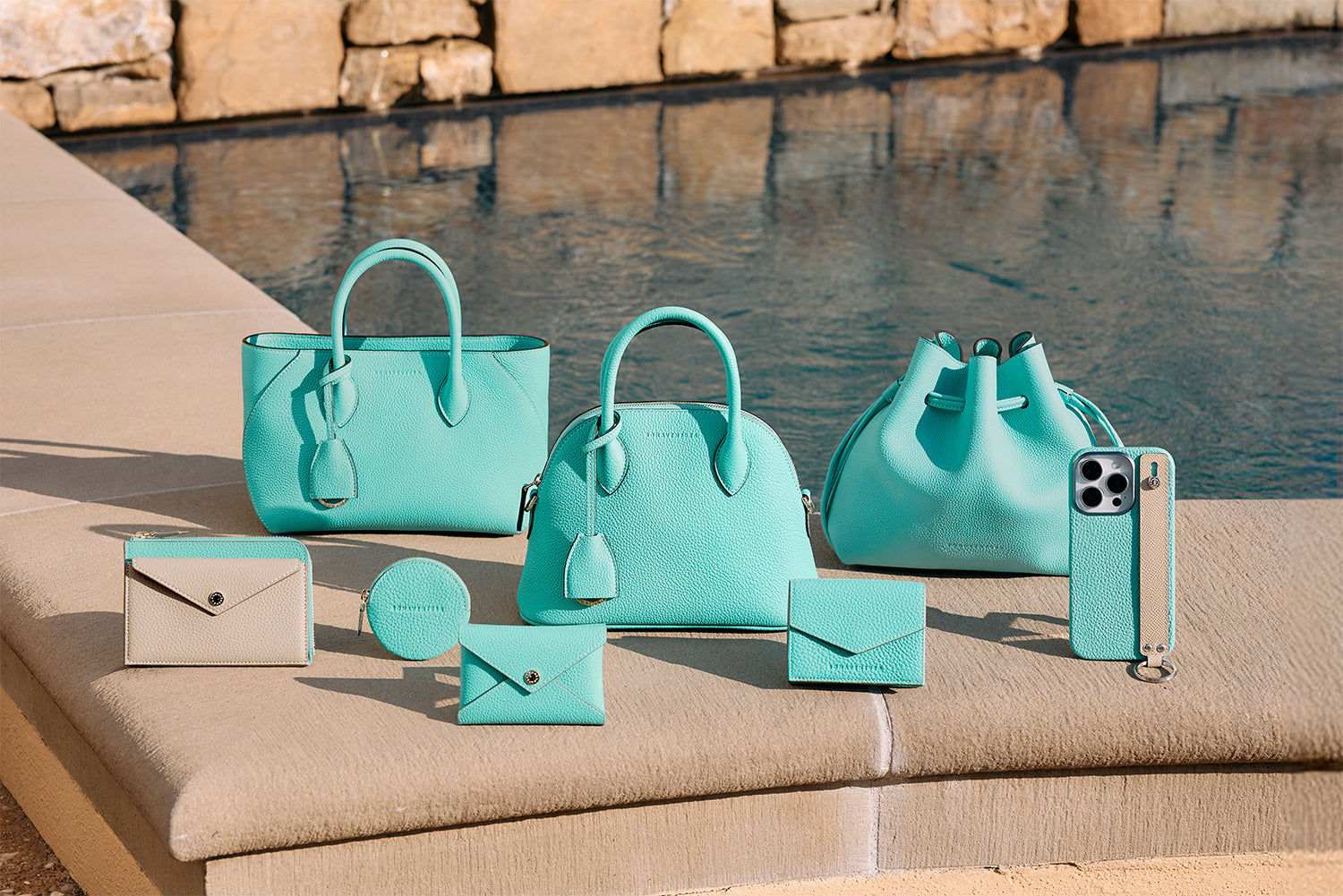 アトールブルー