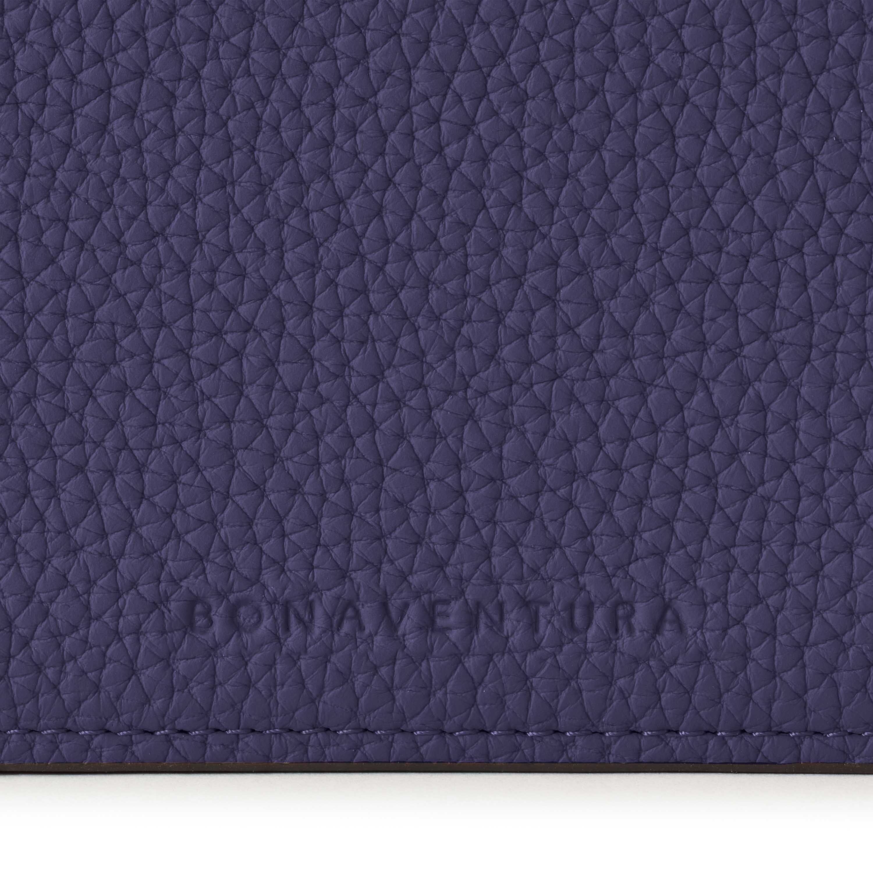 Men Bi-fold Wallet Bottalato Leather (Medium)