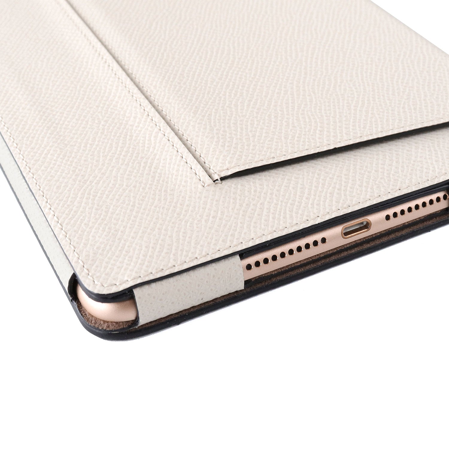 iPad ケース (9.7 インチ) ノービレレザー