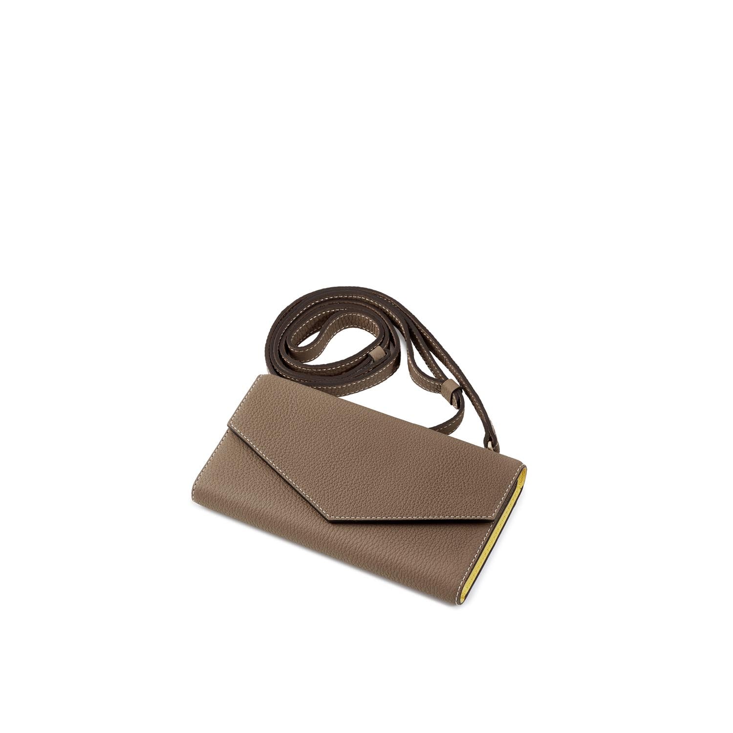 (iPhone 14 Pro) ミラーケース 肩掛け ストラップ付き シュリンクレザー