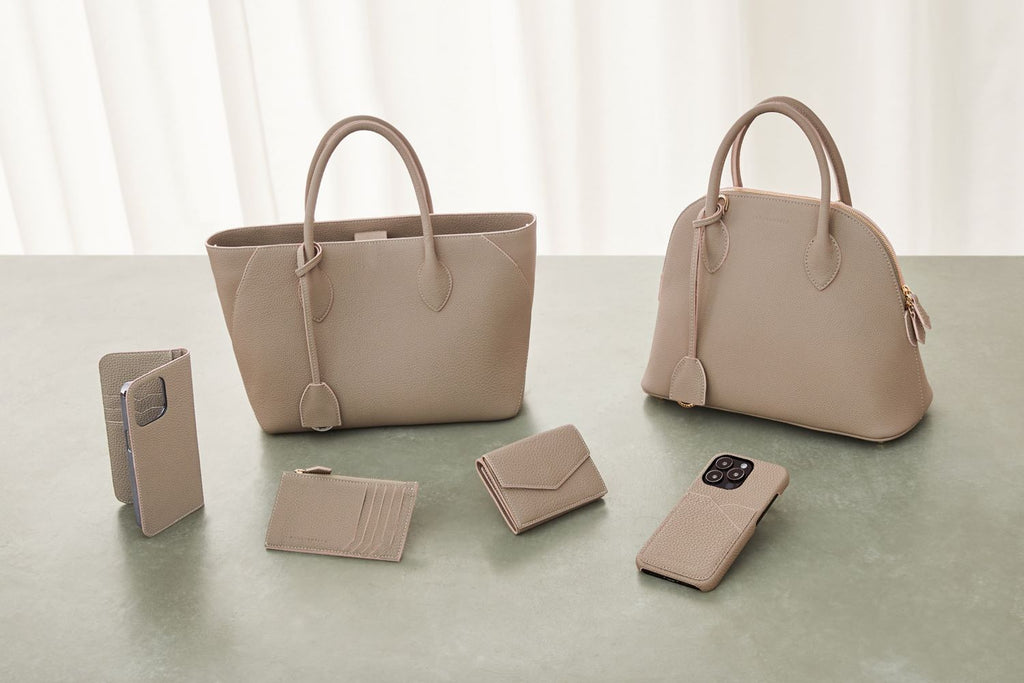 中古】ボナベンチュラ レザー ポーチ ピンク 新品同様 ボナベンチュラ  