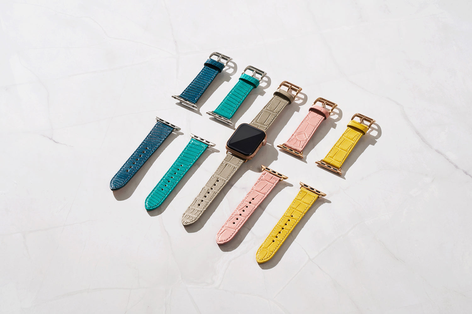 【新作】エキゾチックレザーを使用したApple Watch バンドを店舗限定で発売