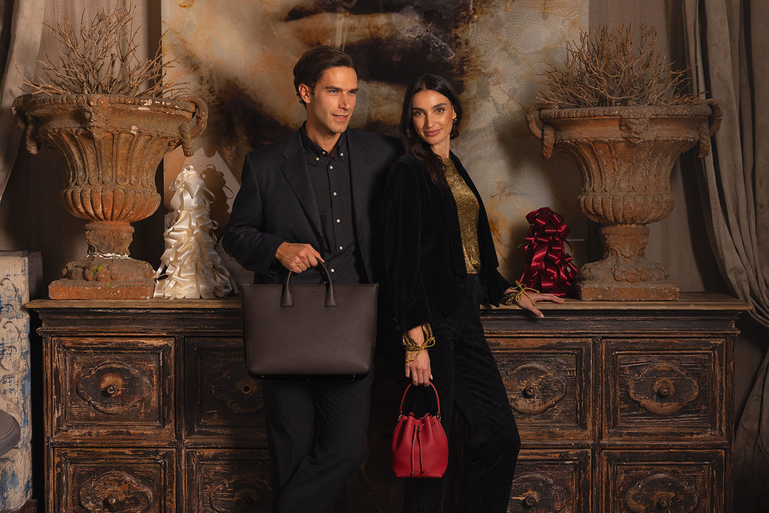 レザースーツケースお買い上げでケアキットをプレゼント