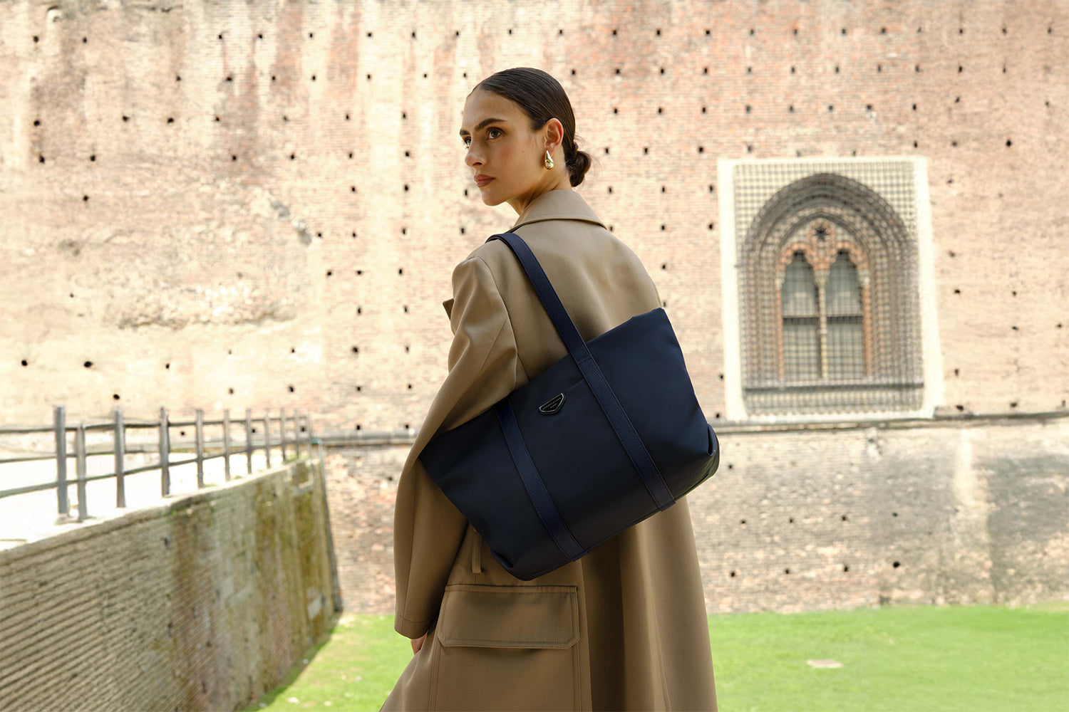 A4サイズ対応レディースバッグ