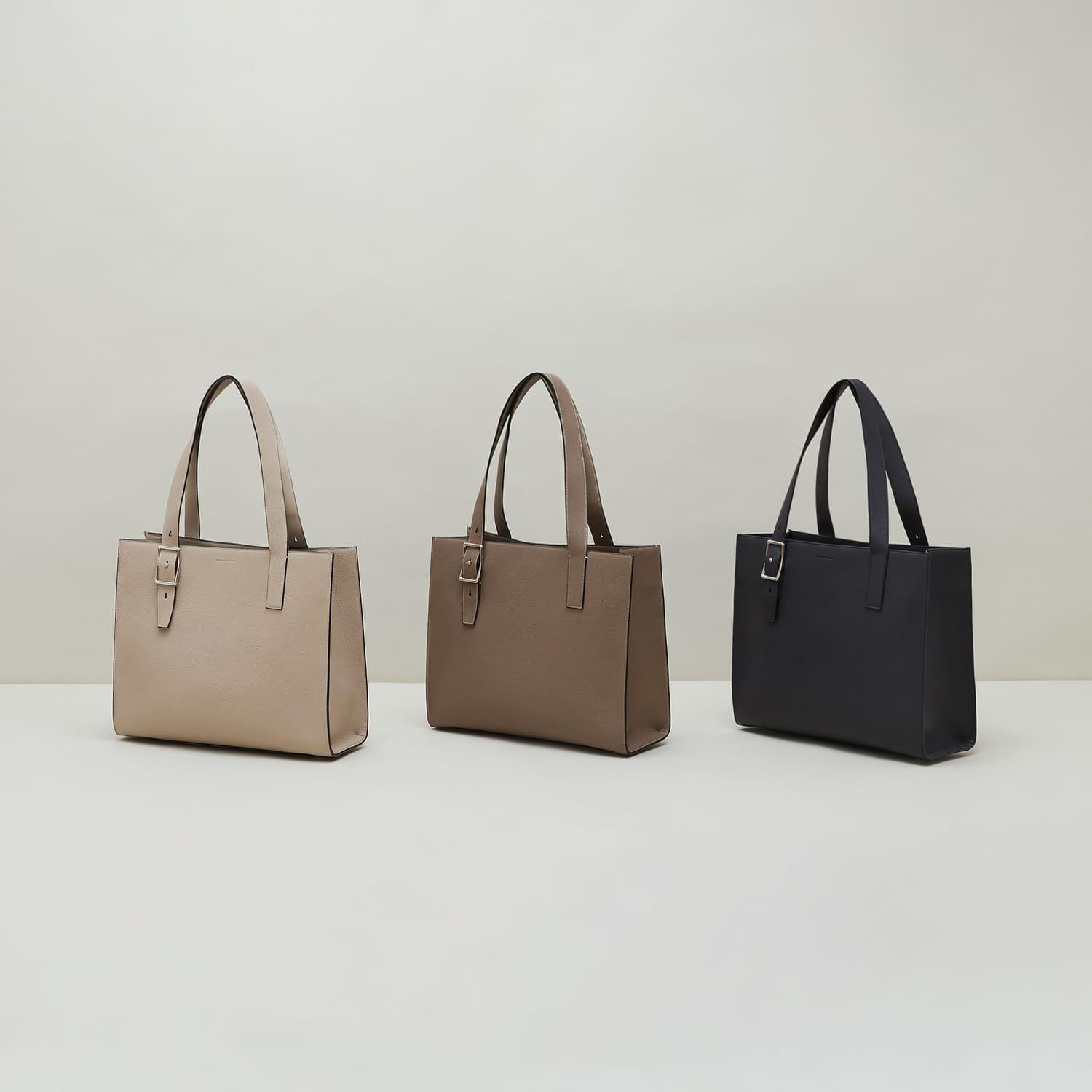 Nicola Tote Bag in Shrink Leather