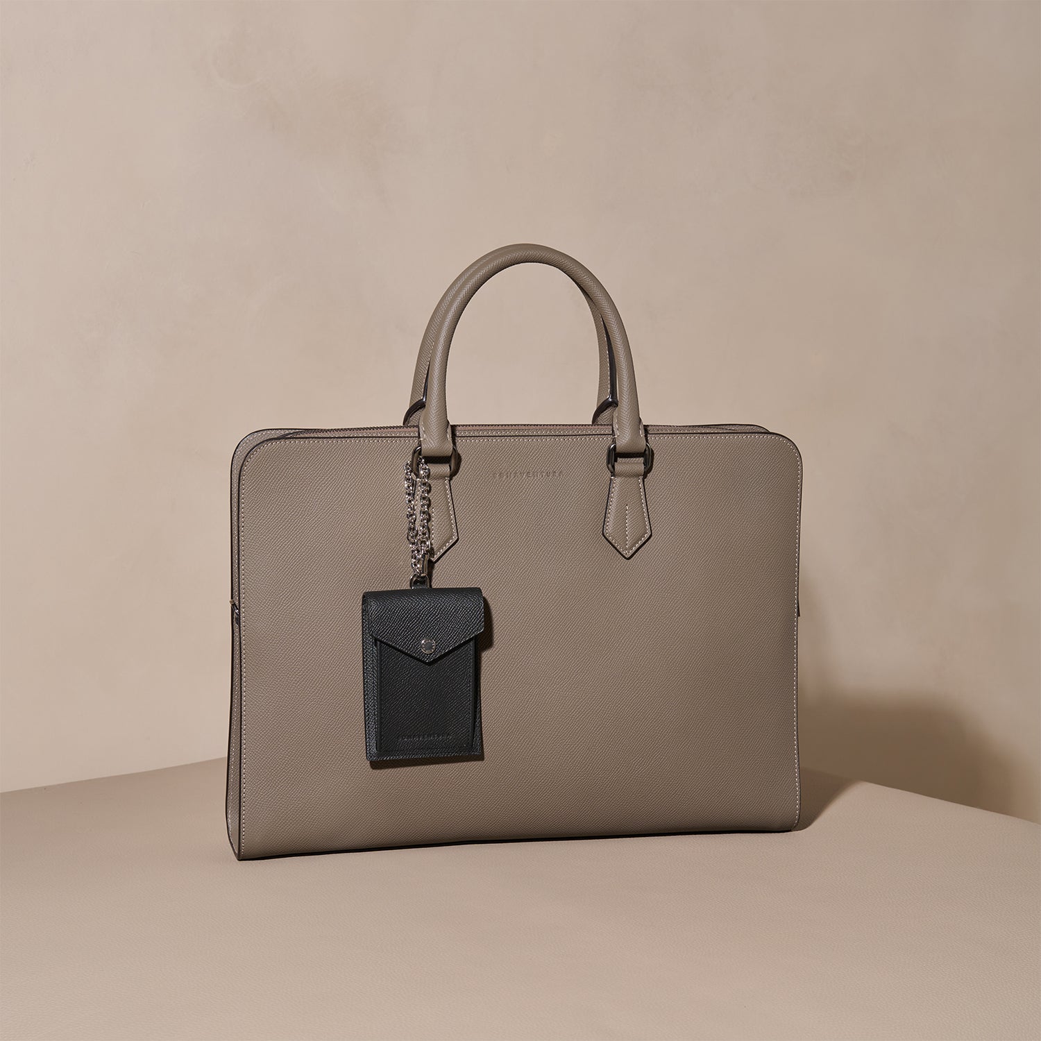 ⭐︎本日限定価格⭐︎【新品】 BONAVENTURA キーホルダー ノブレッサレザー BONAVENTURA｜キーホルダー ノブレッサレザー | Rakuten Fashion
