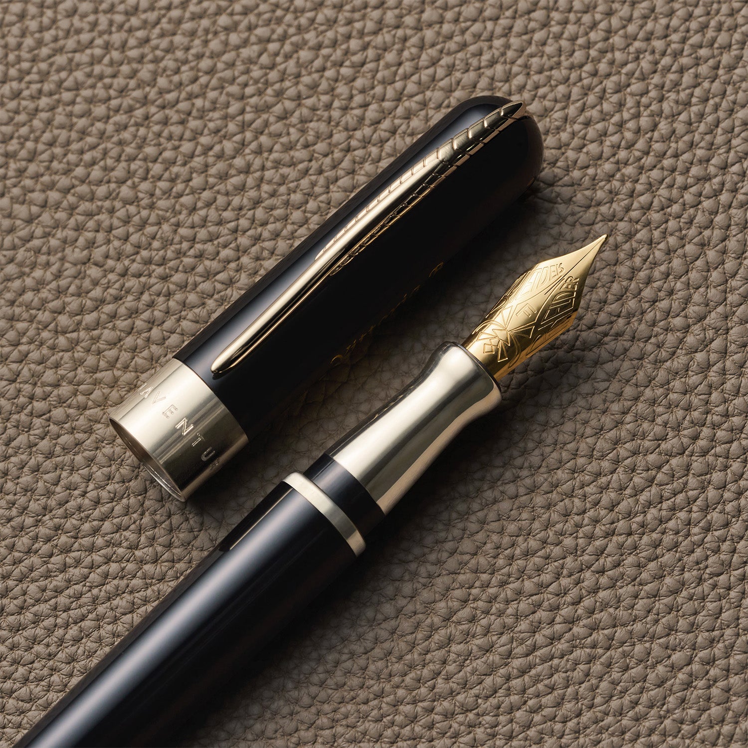 PINEIDER万年筆、未使用品 詳細ページ | 万年筆 ボールペンなど高級筆記具の販売・買取