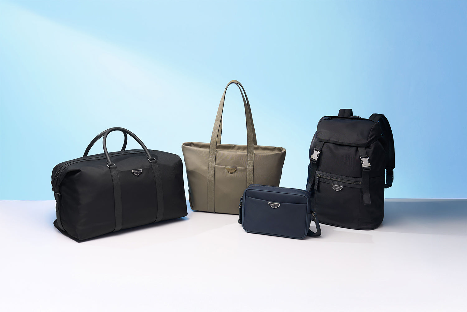 新作】Luca Cross Body Bag (ルカ クロスボディバッグ)