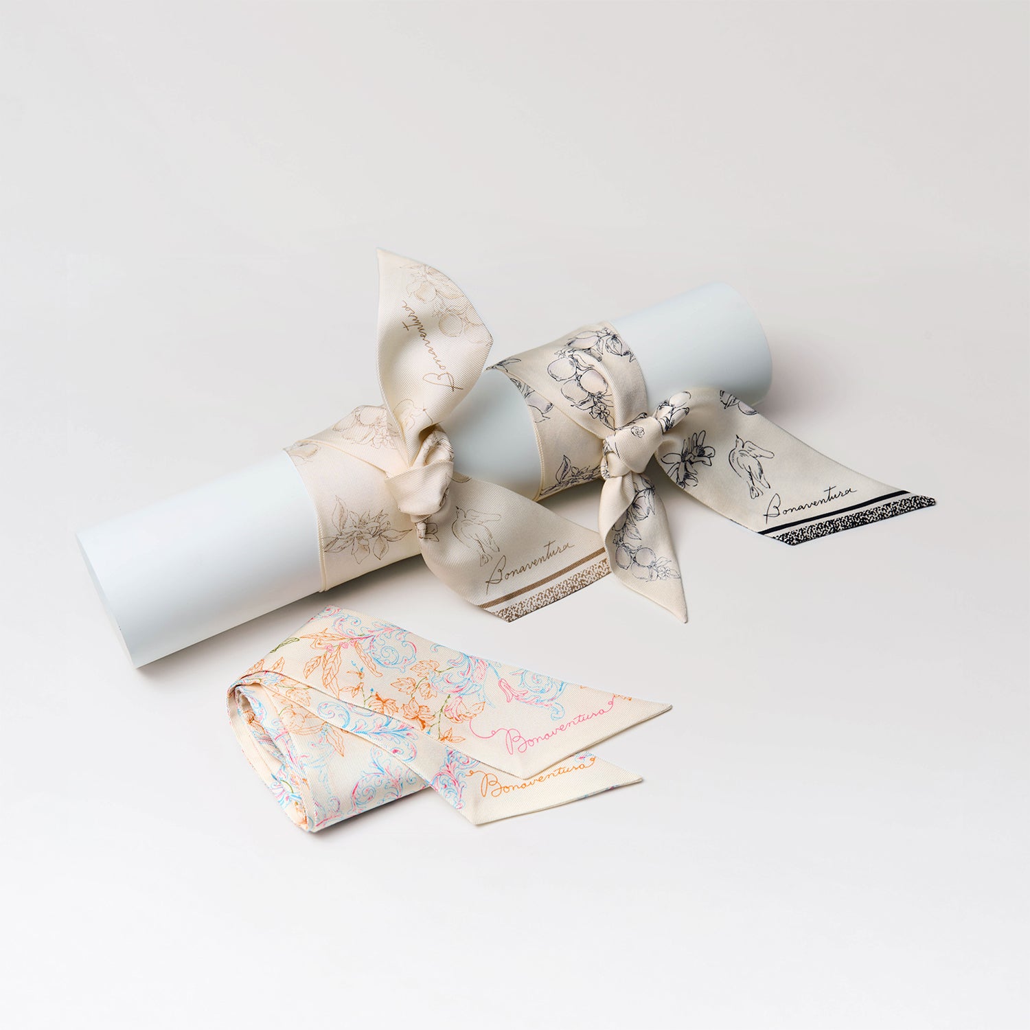 リボンスカーフ (幸福の鳥)