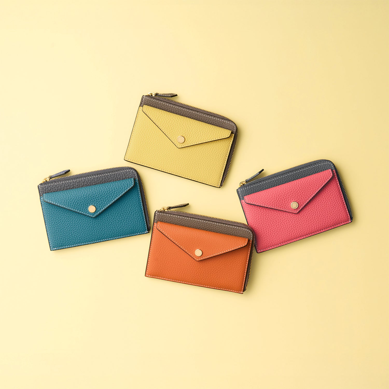 エンベロープ ミニジップ ウォレット シュリンクレザー