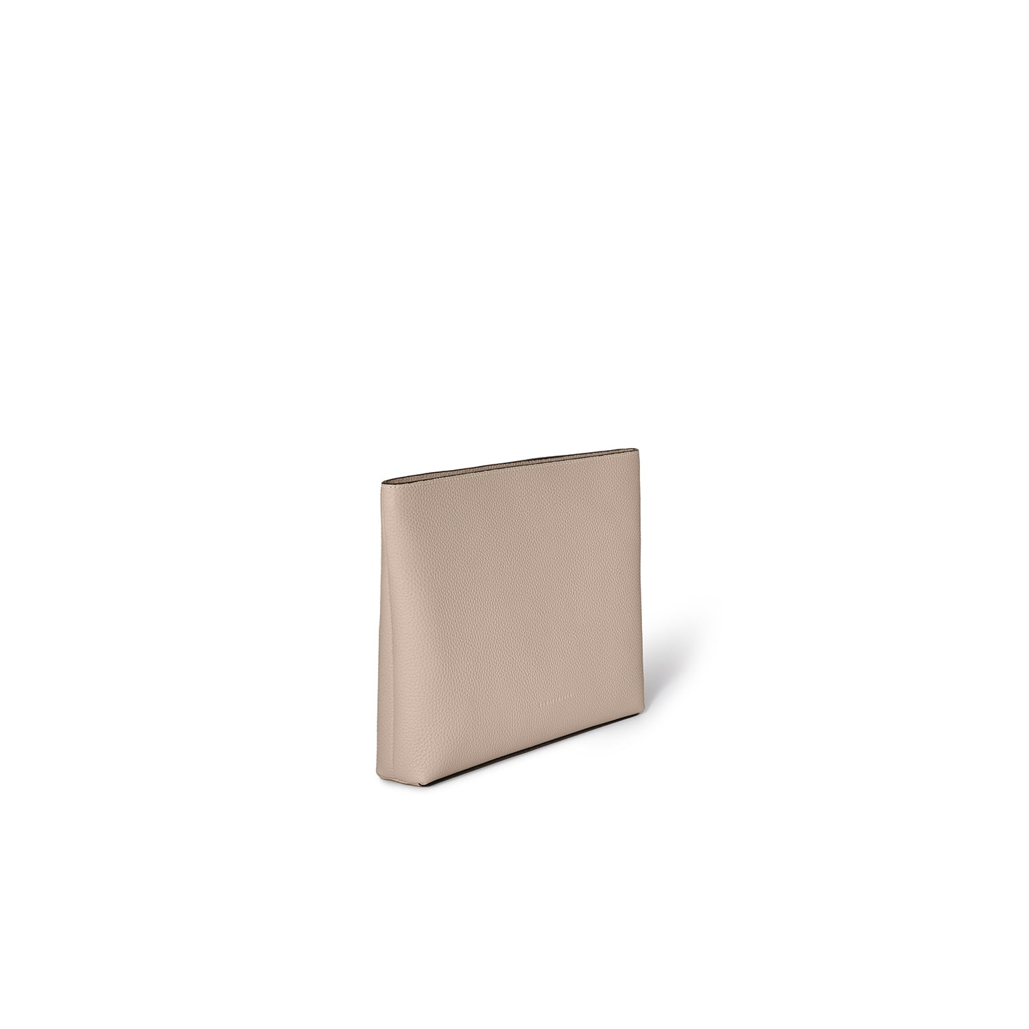 Square pouch in shrink leather (medium)