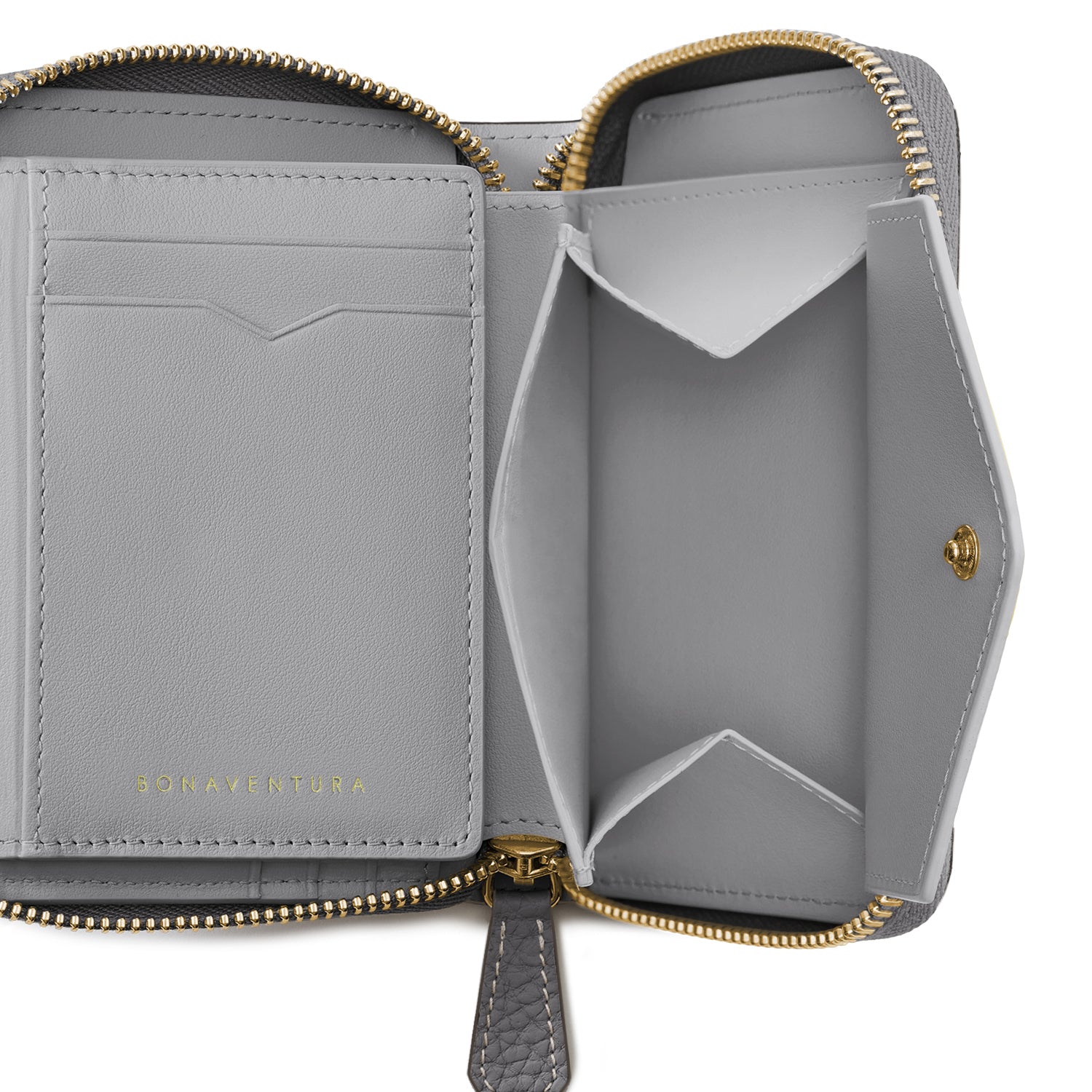 Medium Functional Zip Wallet in Shrink Leather