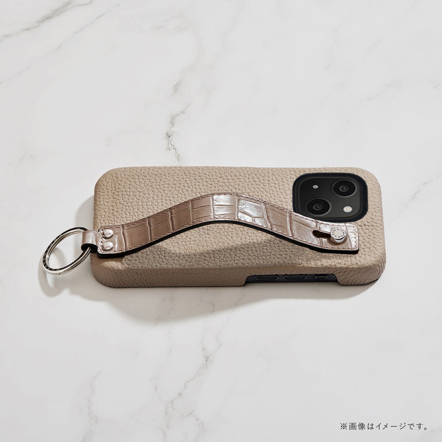 (iPhone  SE / 8 / 7 / 6s / 6) BONAVENTURA × AMI SUZUKI & SHIORI OHNO ハンドル付き バックカバーケース シュリンクレザー