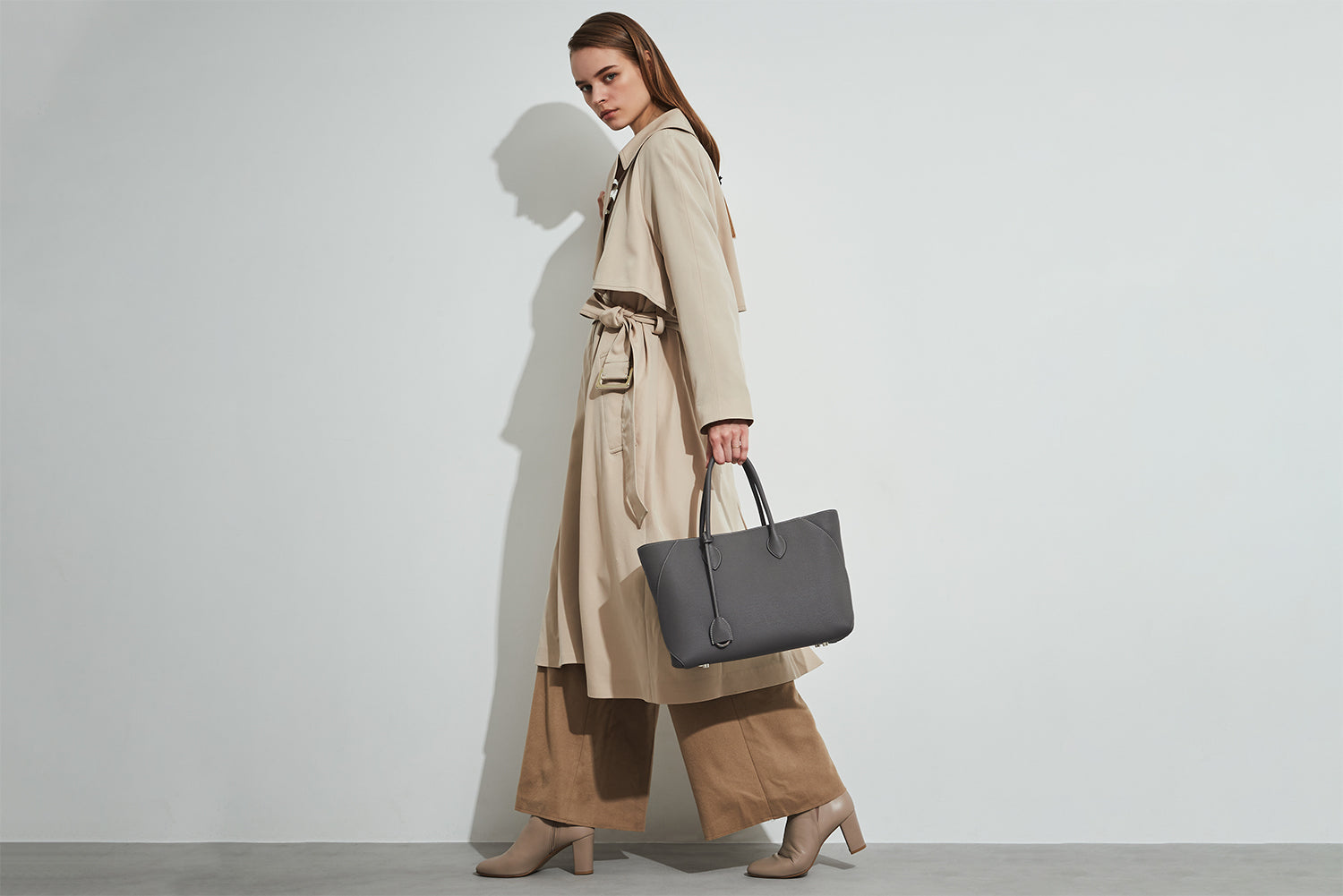 Mia Tote Bag (35 Shrink) – BONAVENTURA (ボナベンチュラ)